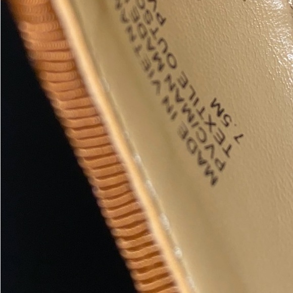 Michael Kors Signature Print Gale Flats, Size 7.5, Color: Brown - Picture 10 of 10